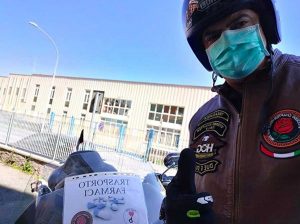 Viterbo - La consegna dei farmaci da parte di “Angeli in Moto – Bikers”