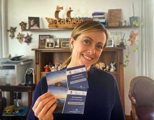 Giorgia Meloni con i CivitaBond