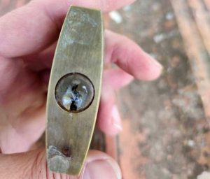 San Liberato - Lucchetti del campo sportivo bloccati con la colla