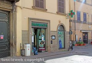 Viterbo - La farmacia Galiano