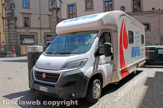 Viterbo - L'autoemoteca dell'Avis - Immagine di repertorio