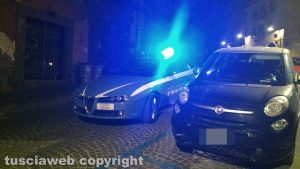 Viterbo - La polizia in via Cairoli