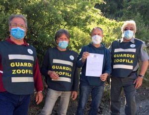 Viterbo - Le guardie zoofile accertano l'adozione del cane Diana