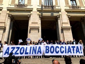Matteo Salvini alla manifestazione davanti al ministero dell'Istruzione