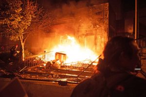 Minneapolis - Proteste contro la polizia dopo la morte di George Floyd