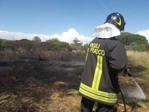 I vigili del fuoco in azione - Immagine di repertorio