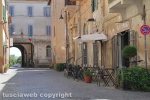 Tarquinia - La ztl in centro storico