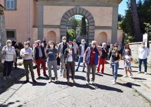 Bagnaia - VIlla Lante chiusa - La protesta