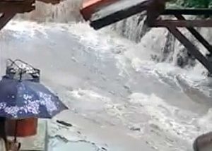 Bomba d'acqua su Soriano nel Cimino