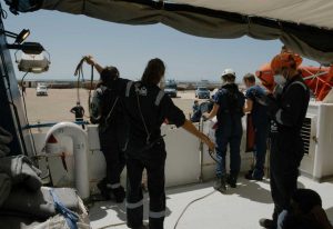 Personale a bordo della Sea Watch