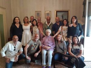 I ragazzi della maestra Adriana Cusi, ieri e oggi