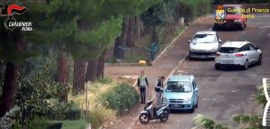 Narcotraffico a Tor Bella Monaca - 42 arresti di carabinieri e guardia di finanza - Lo spaccio