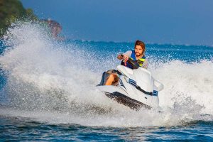 Una moto d'acqua