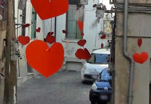 Civita Castellana - Una folla di cuori per le vie della città per ricordare Ivan Rossi