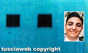 Le griglie della piscina del camping La Petite Camargue - Nel riquadro: Giuseppe Centamore