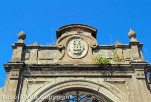 Viterbo - Unitus - L'ingresso di Santa Maria in Gradi