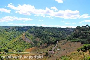 Lubriano - La valle dei calanchi