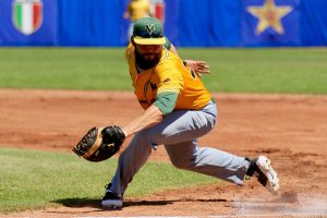 Baseball - Wiplanet - MIchele Testa in prima base