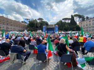 Una foto della manifestazione postata da Salvini su Twitter