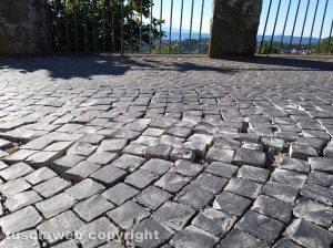 Montefiascone - Via Piave - La pavimentazione allentata