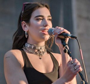 La cantante Dua Lipa