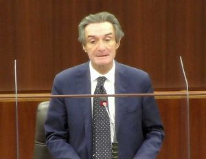 Attilio Fontana in consiglio regionale