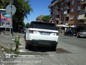 Viterbo - Sosta selvaggia a via Cattaneo