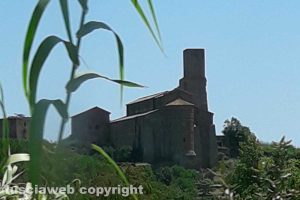 Tuscania - La basilica di San Pietro