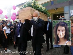 Civita Castellana - I funerali della 22enne Vanessa Brundo