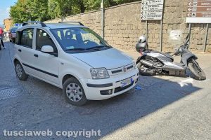 Montefiascone - L'incidente sull'incrocio tra via Dante Alighieri e via del Lago