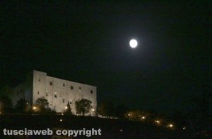 Montefiascone - La rocca dei papi fotografata da Claudio Montanari