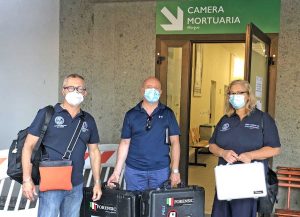 Belcolle - Emilio Nuzzolese, Katia Pallaver e Stefano De Simone prima degli esami al teschio