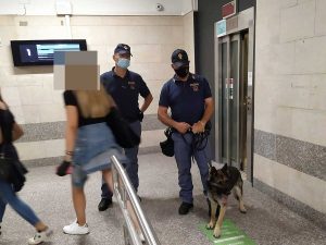 Terni - Controlli della polizia