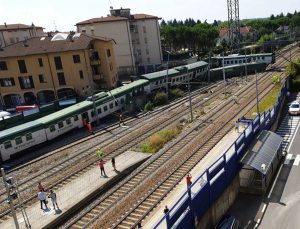 Il treno deragliato
