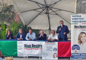 Assemblea regionale di Riva destra a Formia