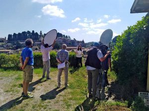 Acquapendente - La conduttrice Lorena Bianchetti gira una puntata del suo programma nella città dell'alta Tuscia