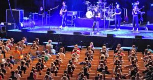 Germania, un concerto-esperimento per studiare la diffusione del virus negli stadi