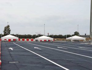 Coronavirus - Le postazioni drive in all'aeroporto di Fiumicino