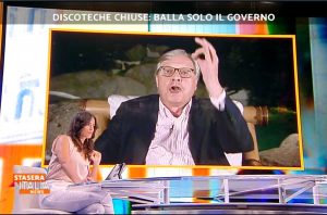 Vittorio Sgarbi interviene a Stasera Italia