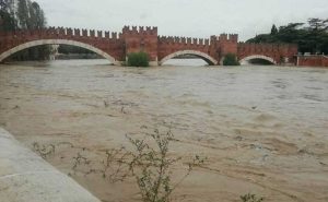 Verona - La piena del fiume Adige