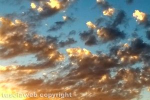 Nubi al tramonto