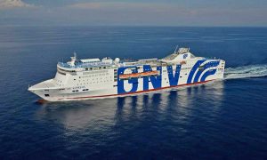 La nave Gnv Azzurra