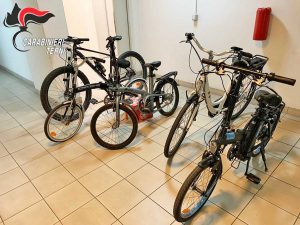 Le bici ritrovate e restituite