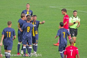 Sport - Calcio - Viterbese - L'esultanza dei gialloblù