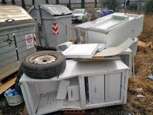 Viterbo - Rifiuti abbandonati a San Lazzaro