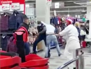La rissa nel supermercato di Crema