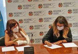 La firma del protocollo
