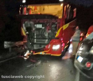 Vetralla - Uno dei due camion dopo lo schianto