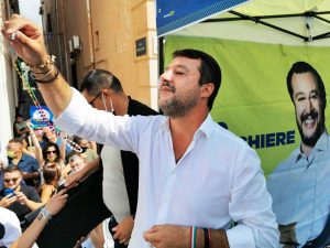 Torre del Greco - Matteo Salvini durante un comizio elettorale