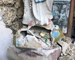 Nepi - Danneggiata la Madonnina del vescovado